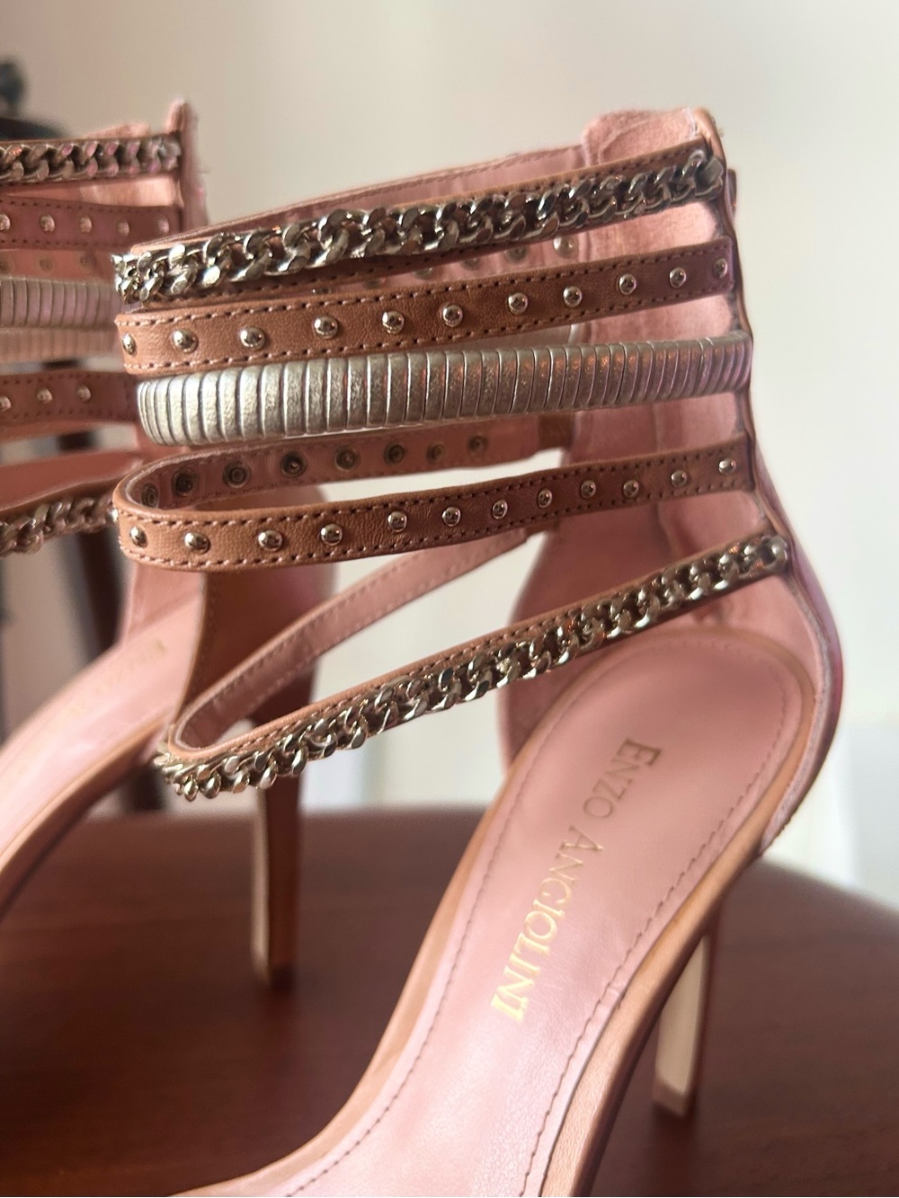 ENZO ANGIOLINI SANDALS